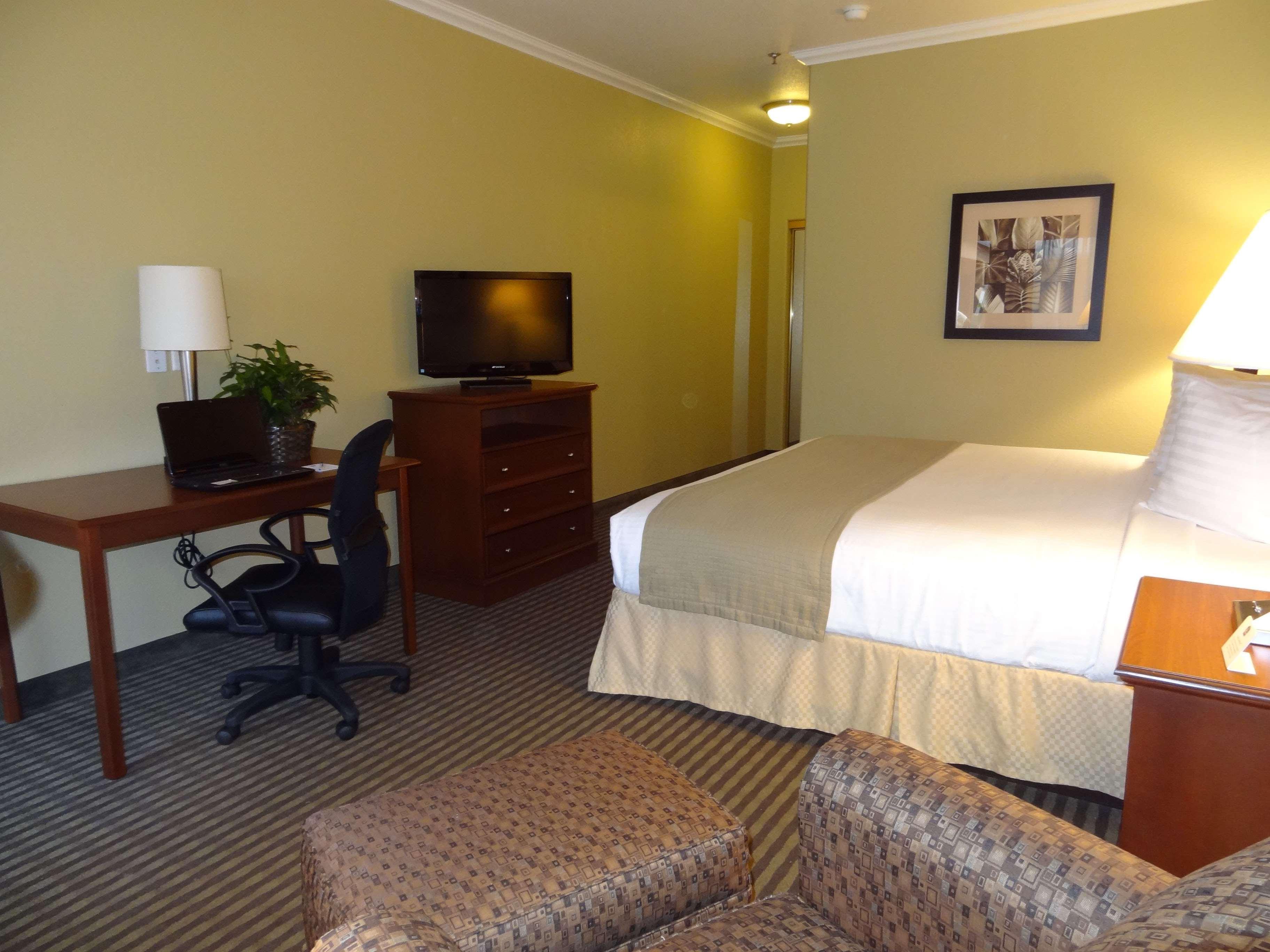 Best Western Hebbronville Inn Экстерьер фото