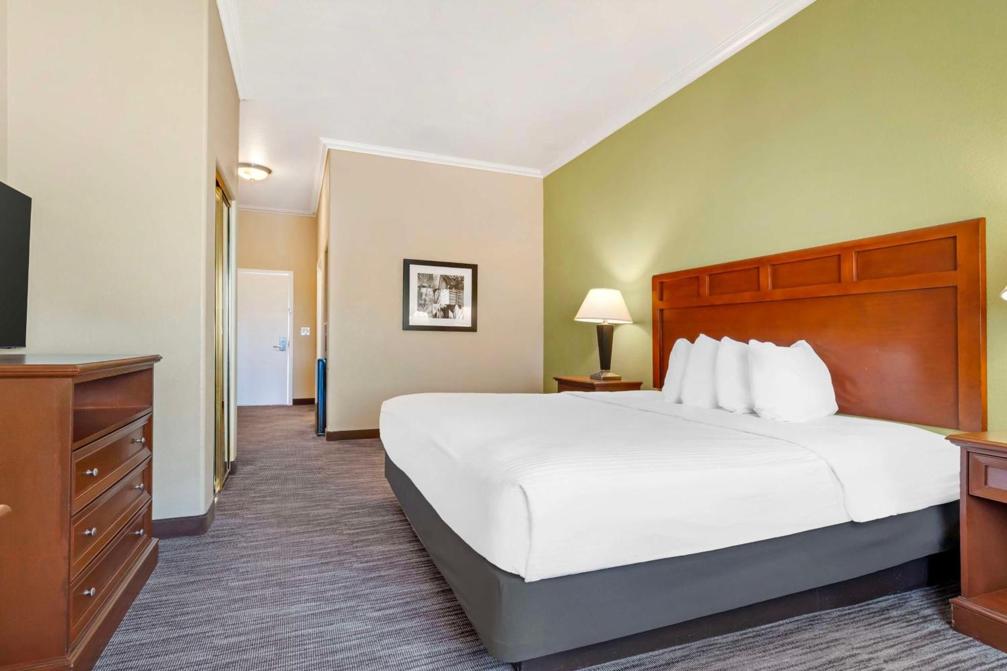 Best Western Hebbronville Inn Экстерьер фото